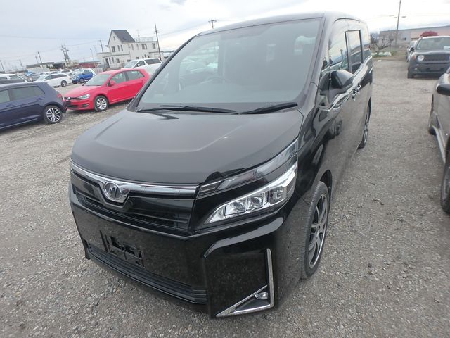 TOYOTA VOXY X