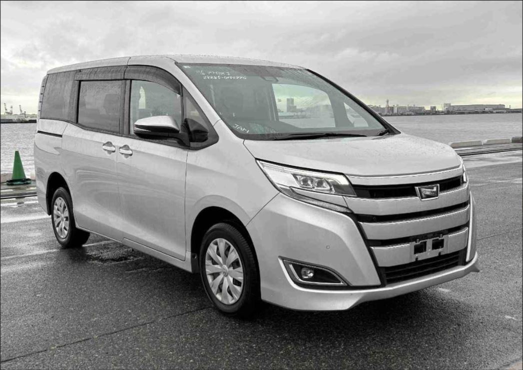 Toyota Noah 2020