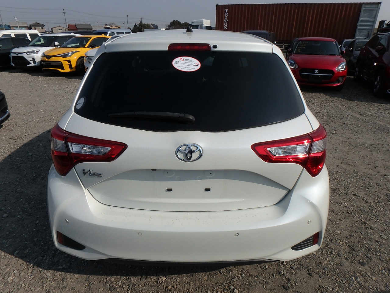 TOYOTA VITZ 5D F SAFETY EDITION 3