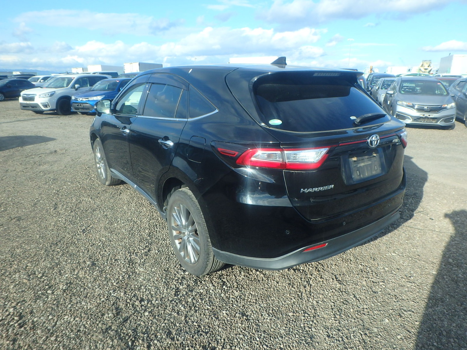 TOYOTA HARRIER PREMIUM