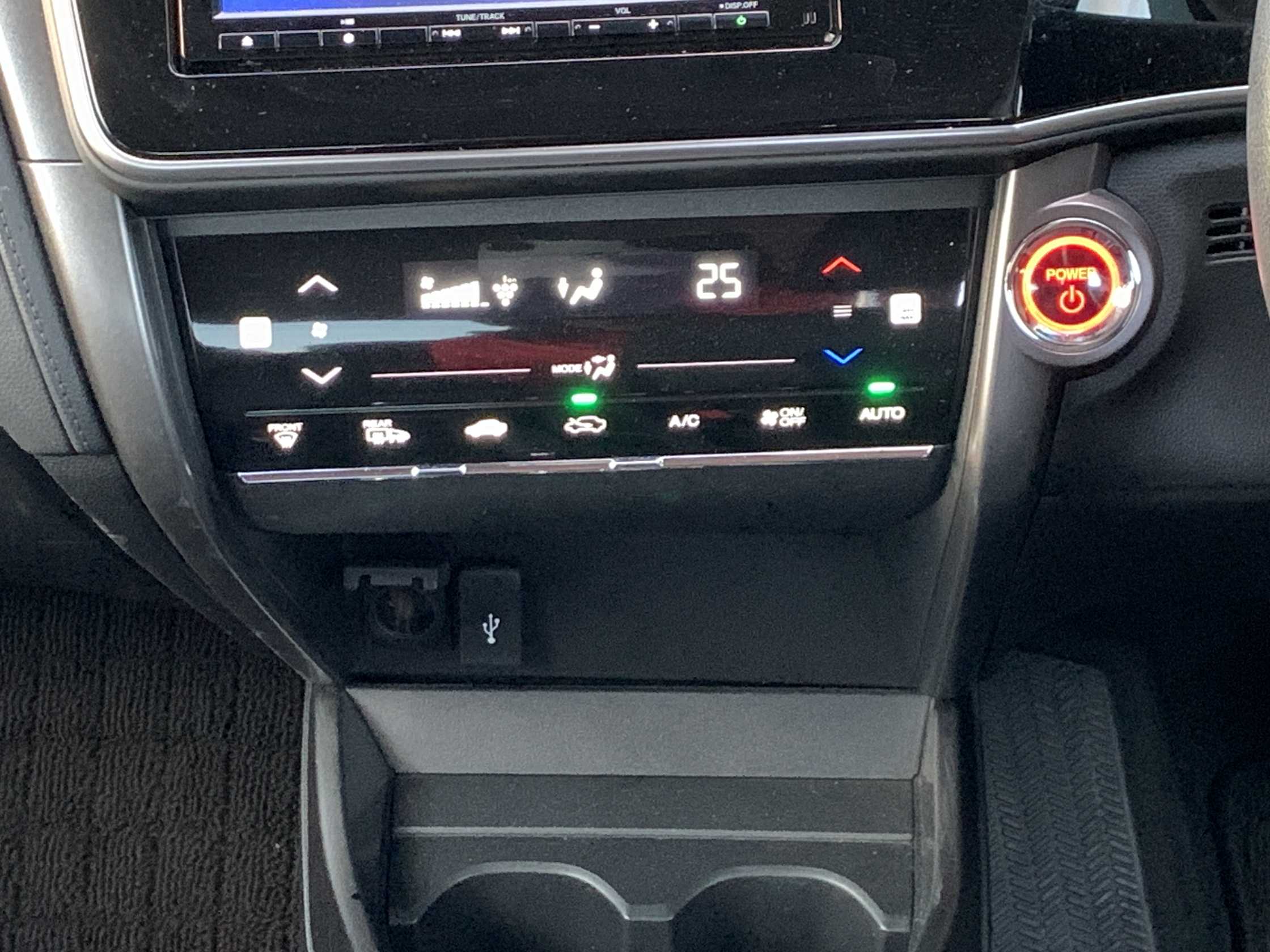 HONDA GRACE HYBRID LX