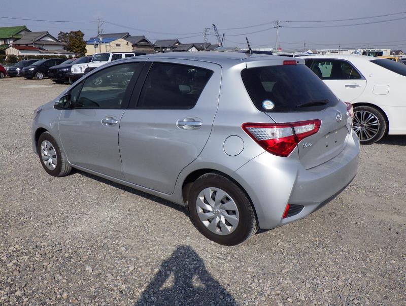 TOYOTA VITZ F SAFETY EDITION III