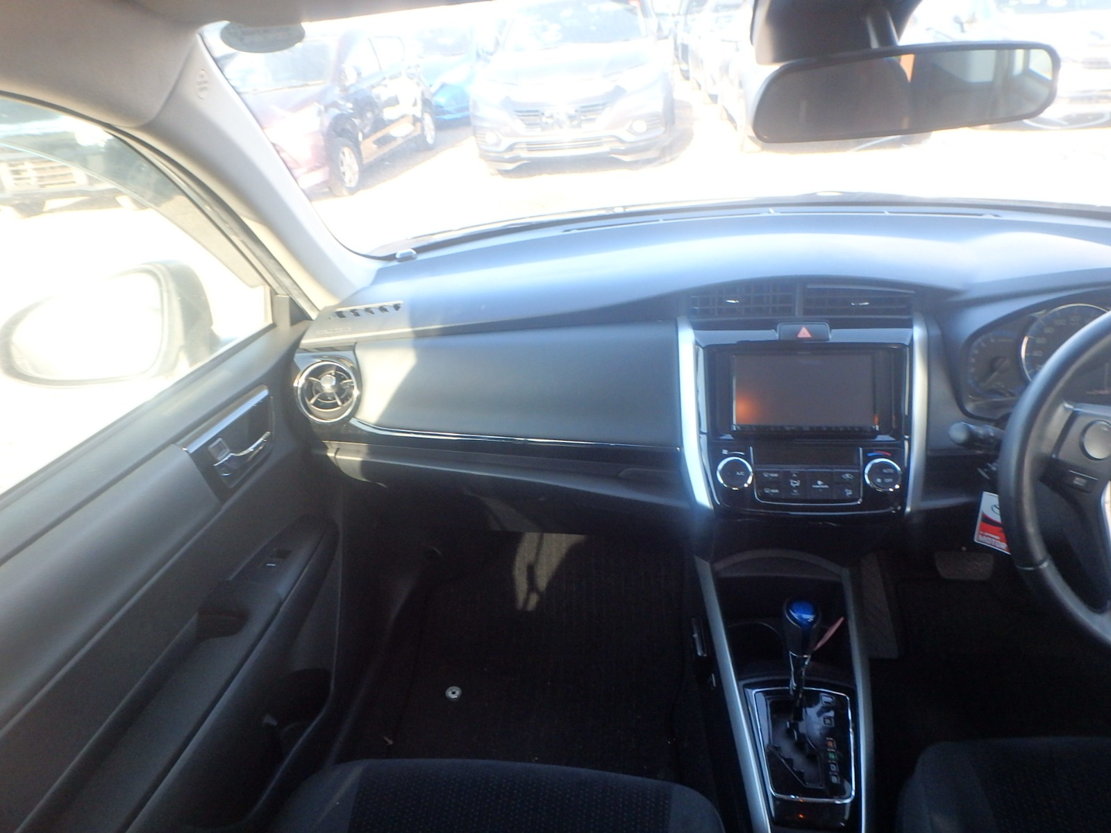 TOYOTA COROLLA FIELDER HYBRID G