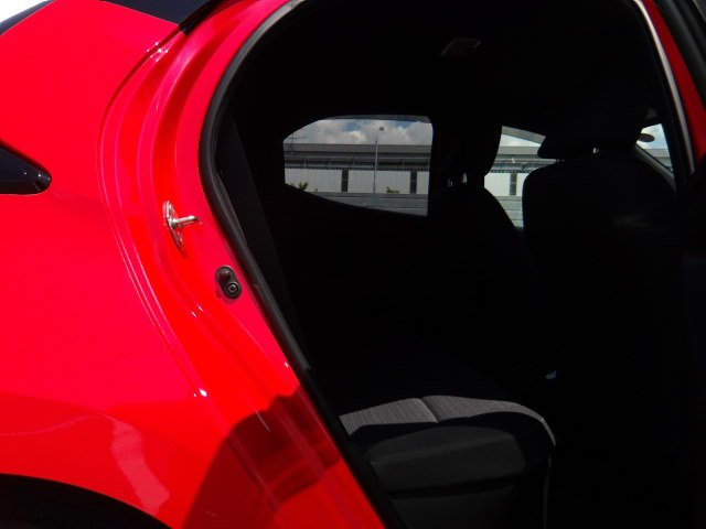 TOYOTA YARIS HYBRID Z