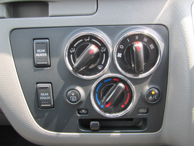 NISSAN NV350 CARAVAN VAN 5D LONG PREMIUM GX