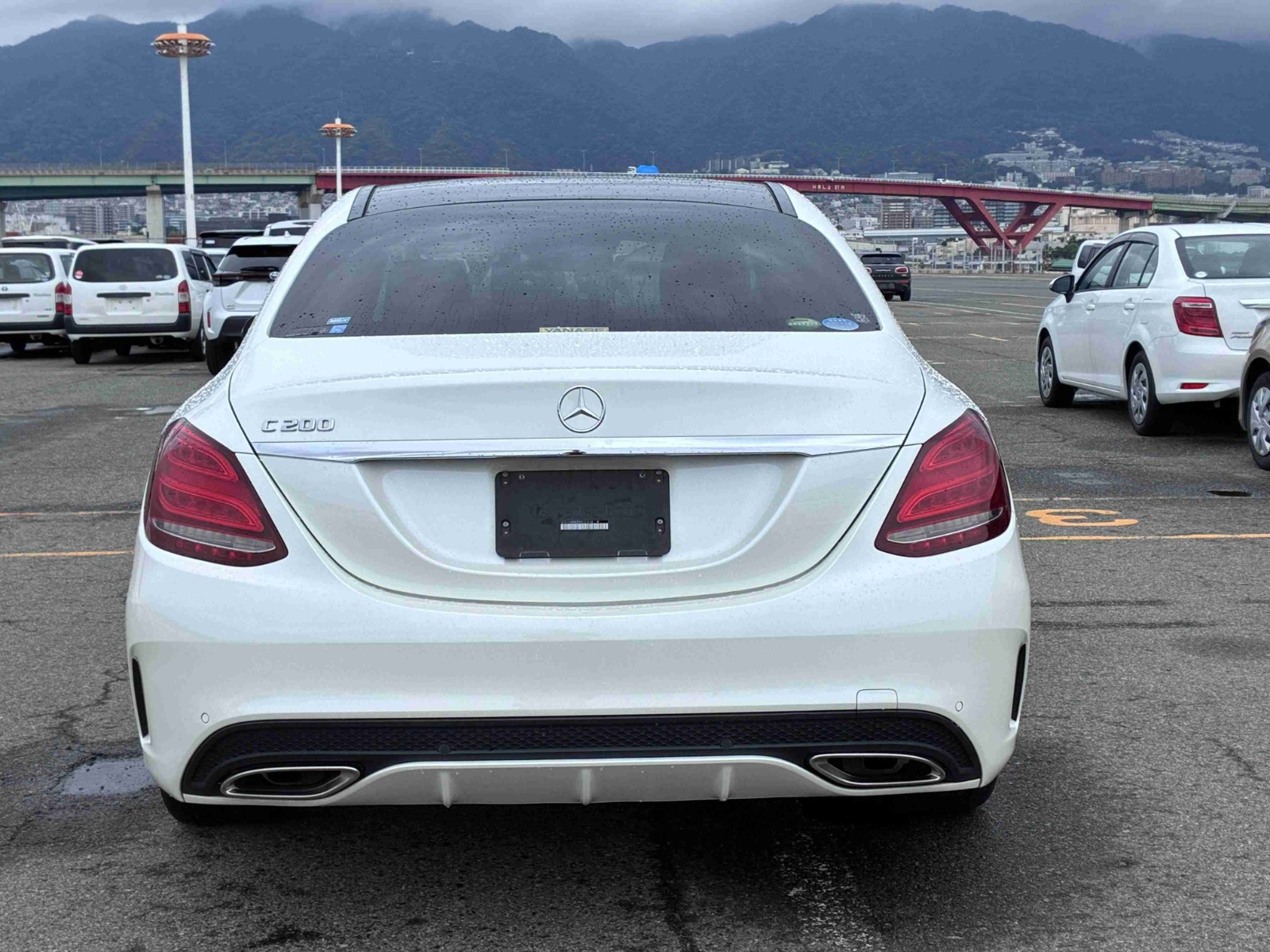 MERCEDES BENZ C-CLASS 4D C200 AVANTGARDE AMG LINE