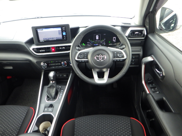 TOYOTA RAIZE HYBRID Z