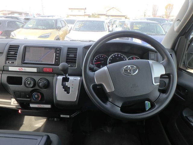 TOYOTA HIACE DX GL PACKAGE