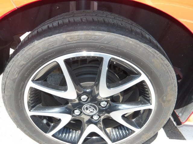 TOYOTA YARIS HYBRID Z