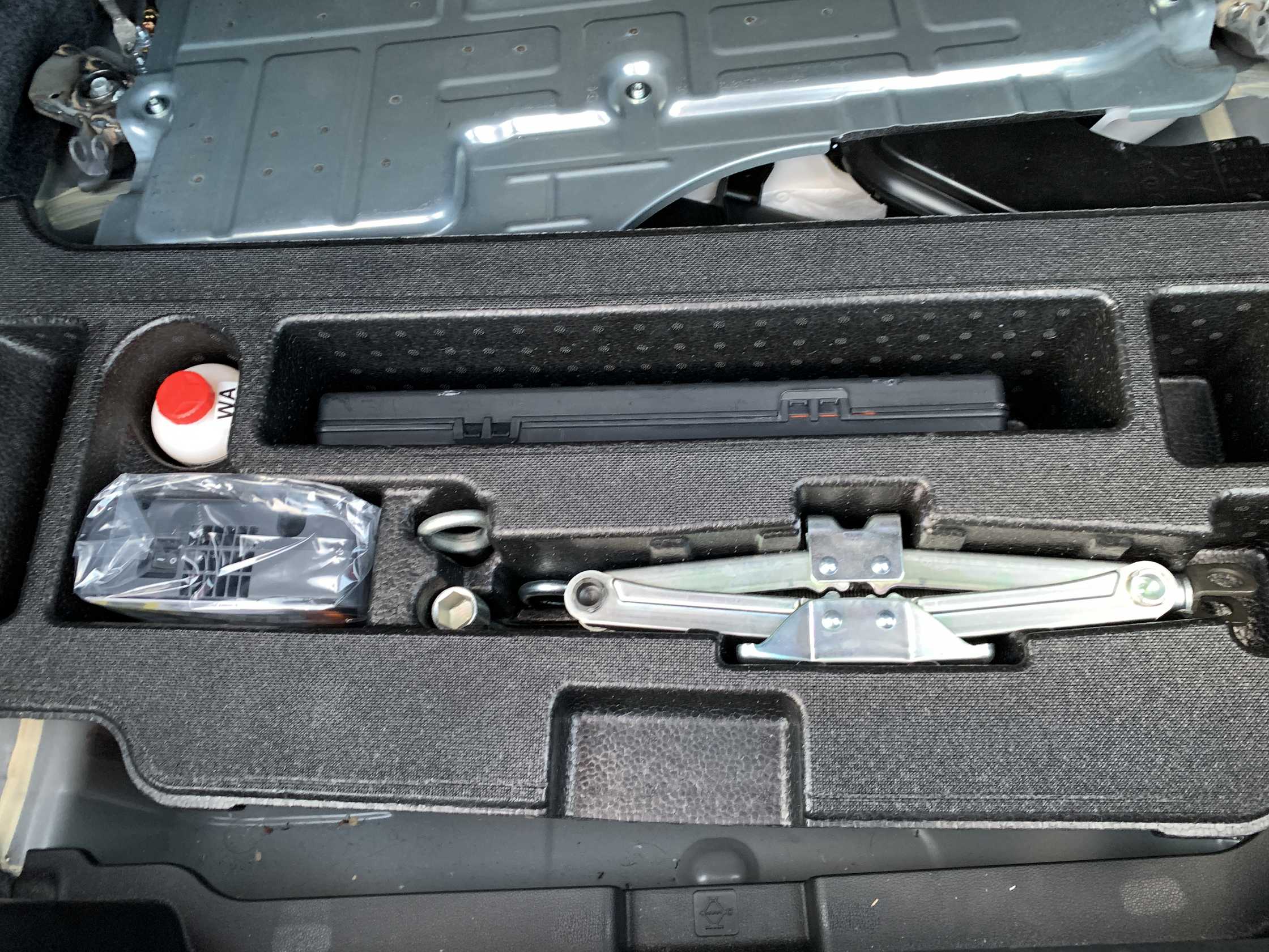 HONDA GRACE HYBRID LX