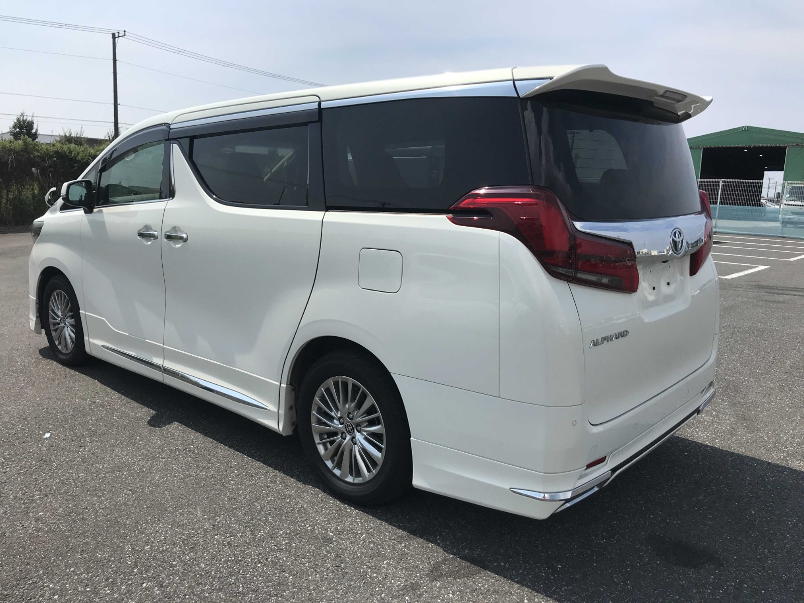 TOYOTA ALPHARD