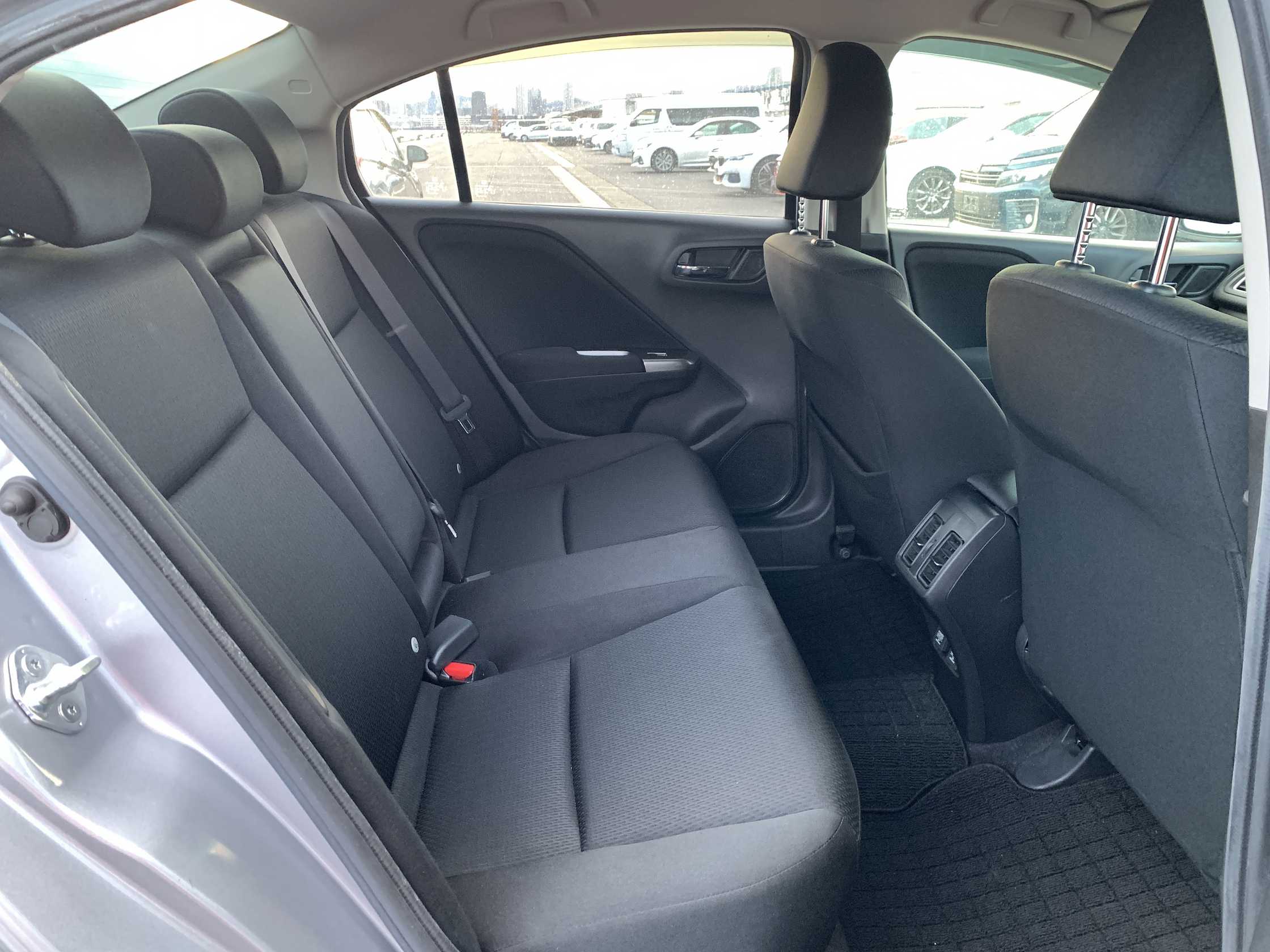 HONDA GRACE HYBRID LX