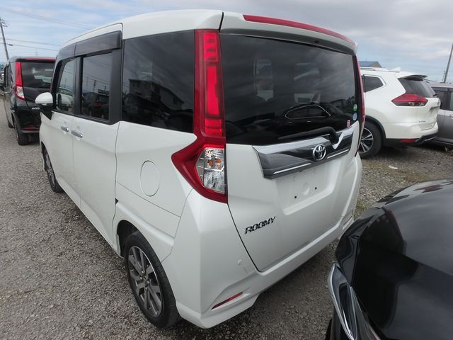 TOYOTA ROOMY CUSTOM G-T