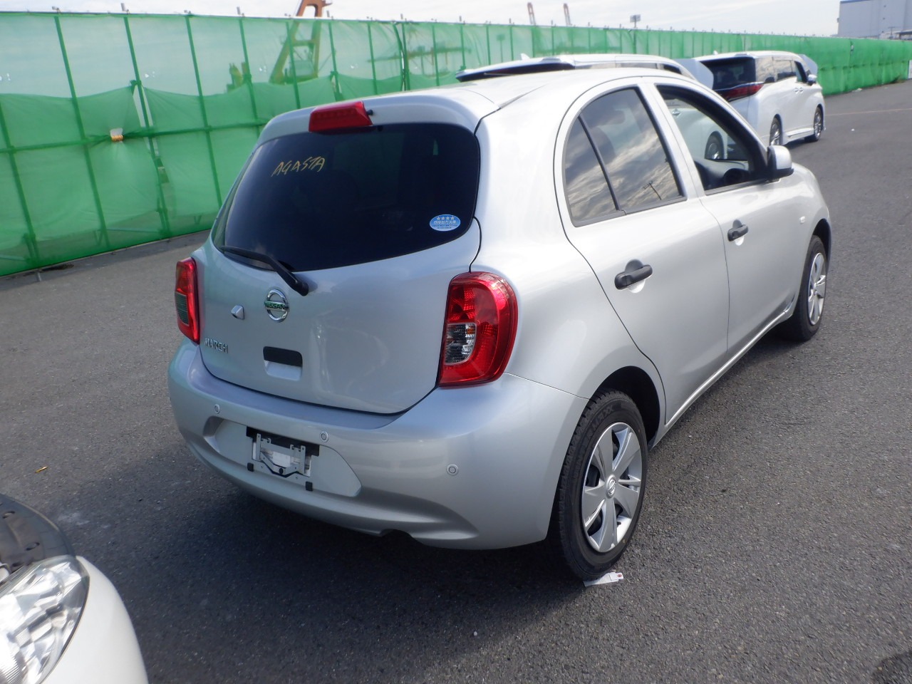 NISSAN MARCH S