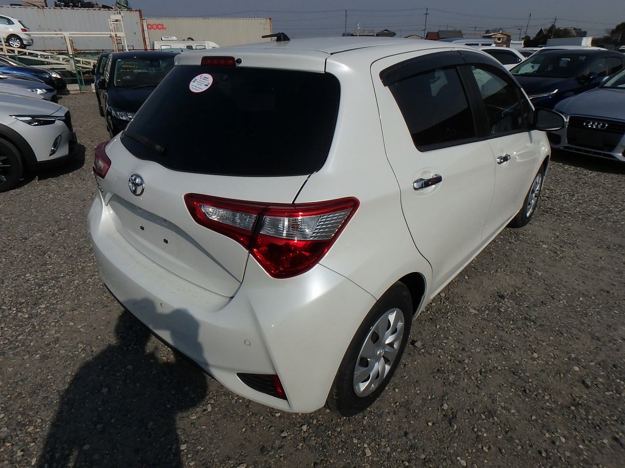 TOYOTA VITZ 5D F SAFETY EDITION 3