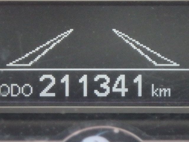 TOYOTA HIACE LONG DX