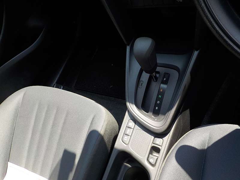 TOYOTA YARIS CROSS HYBRID X