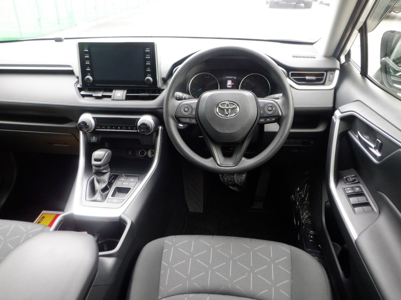 TOYOTA RAV4 HYBRID X
