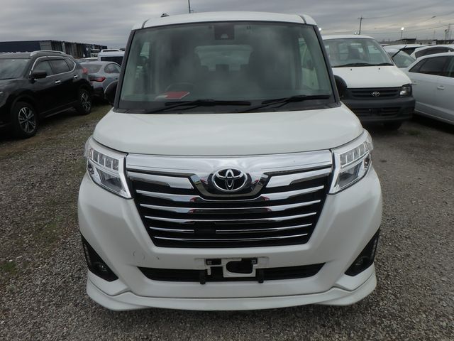 TOYOTA ROOMY CUSTOM G-T