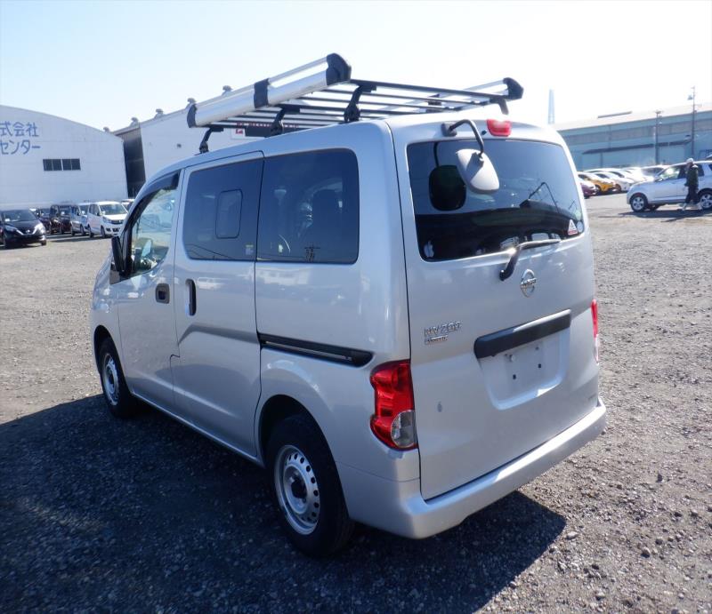 NISSAN VANETTE VAN