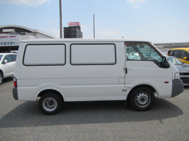 MAZDA BONGO VAN