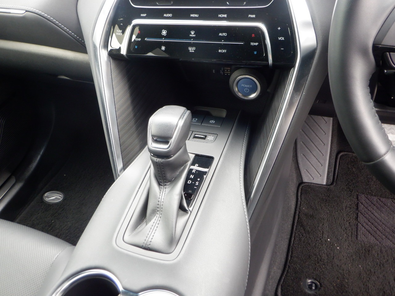 TOYOTA HARRIER HYBRID