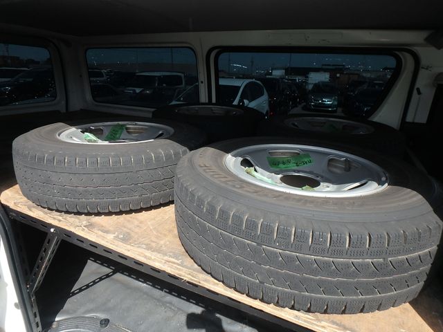 TOYOTA HIACE LONG DX