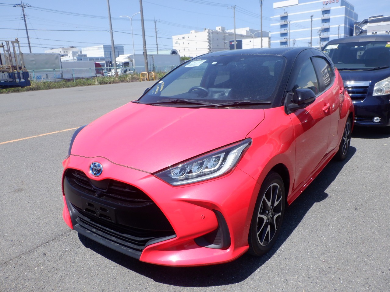 TOYOTA YARIS HYBRID Z