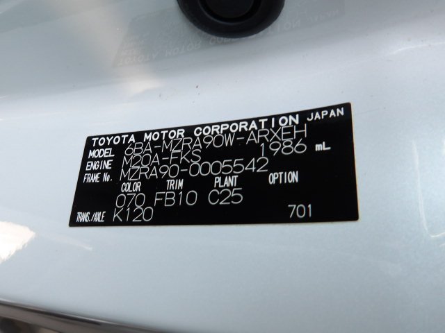 TOYOTA NOAH