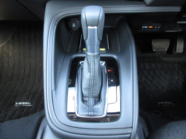 HONDA VEZEL HYBRID E:HEV X