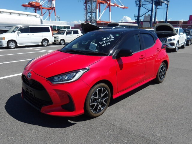 TOYOTA YARIS HYBIRD Z