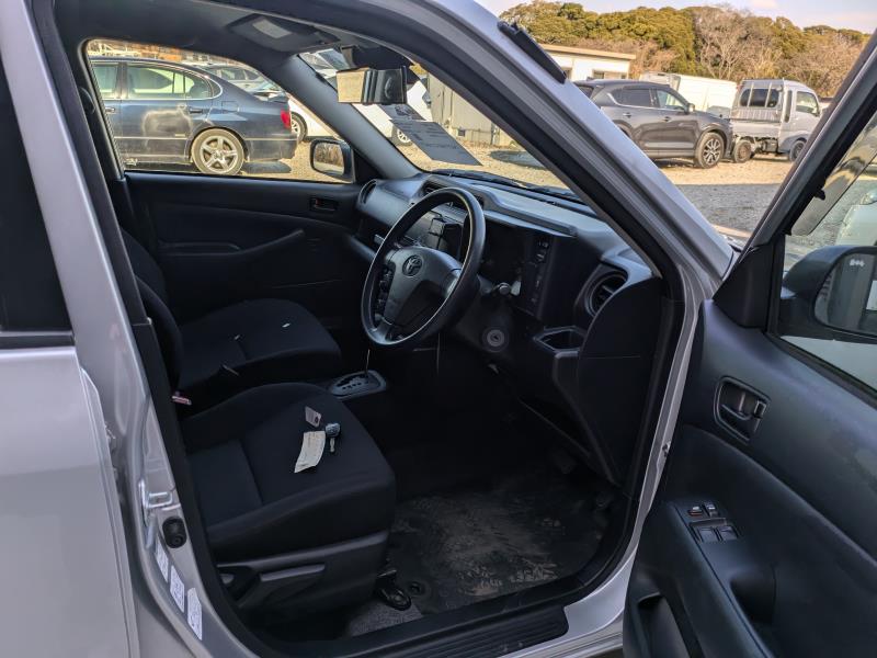 TOYOTA SUCCEED WAGON