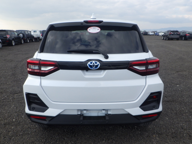 TOYOTA RAIZE HYBRID Z