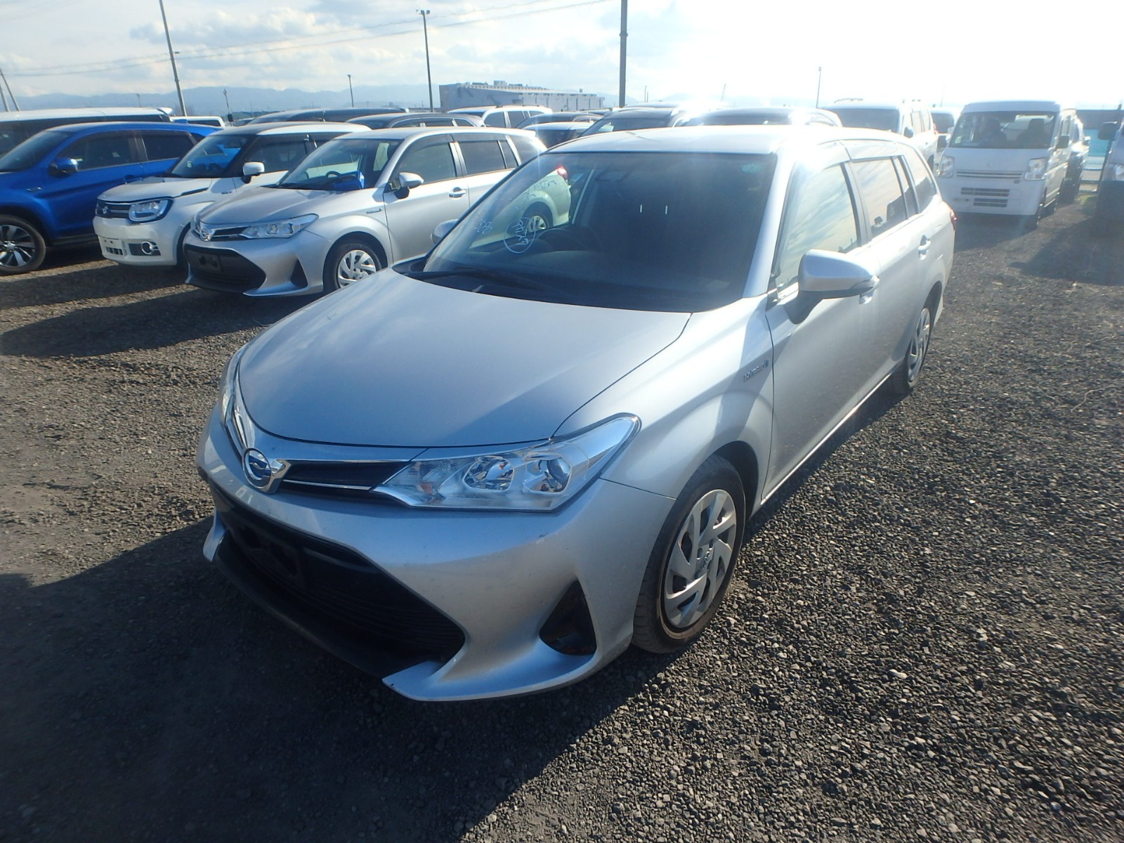 TOYOTA COROLLA FIELDER HYBRID G