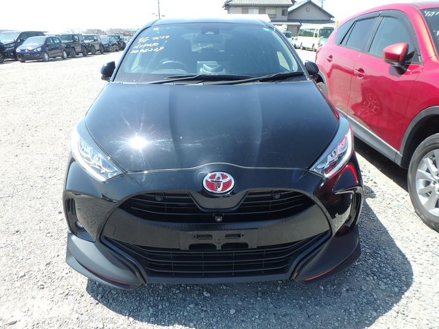 TOYOTA YARIS Z