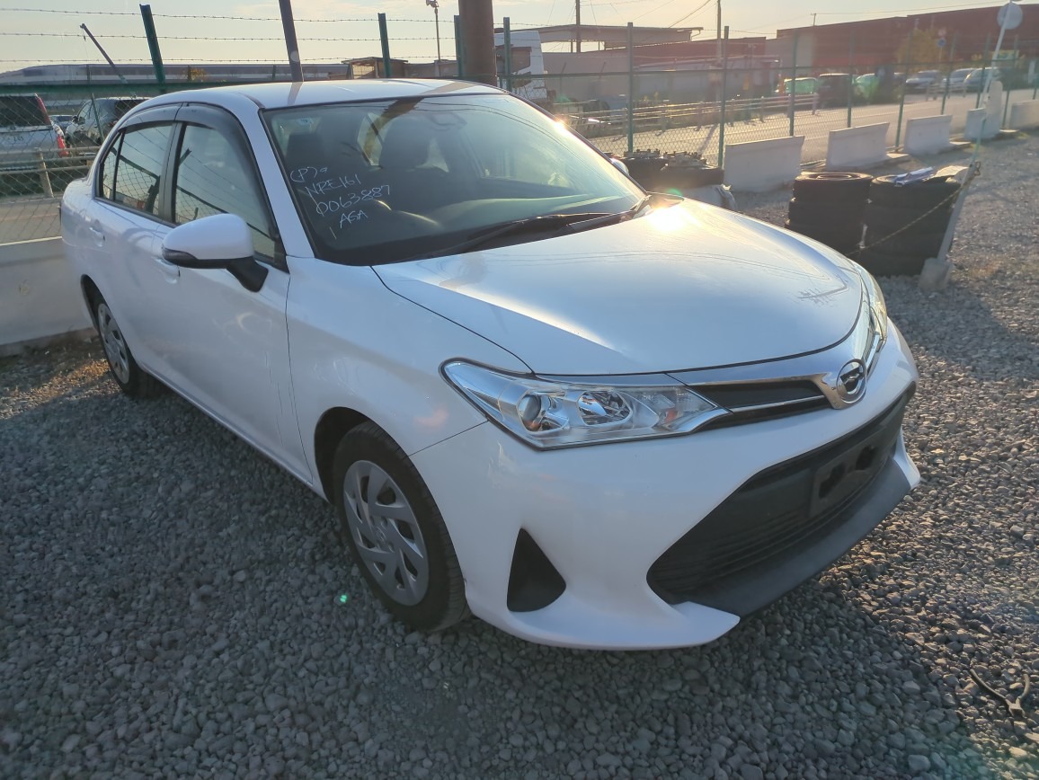 TOYOTA COROLLA AXIO 1.5X
