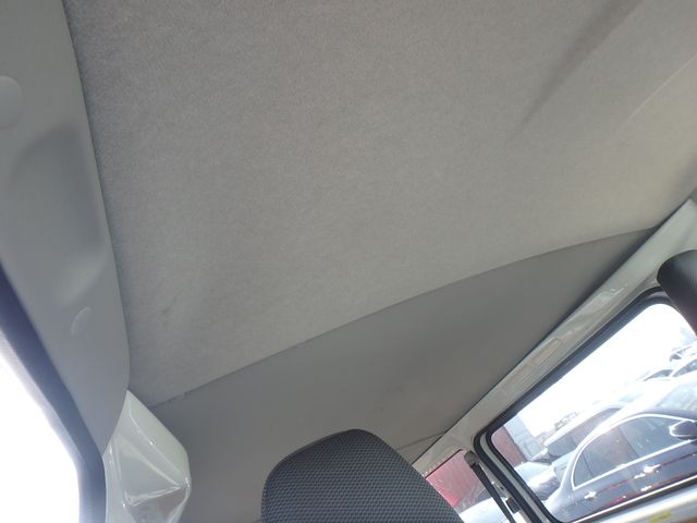 TOYOTA HIACE DX GL PACKAGE