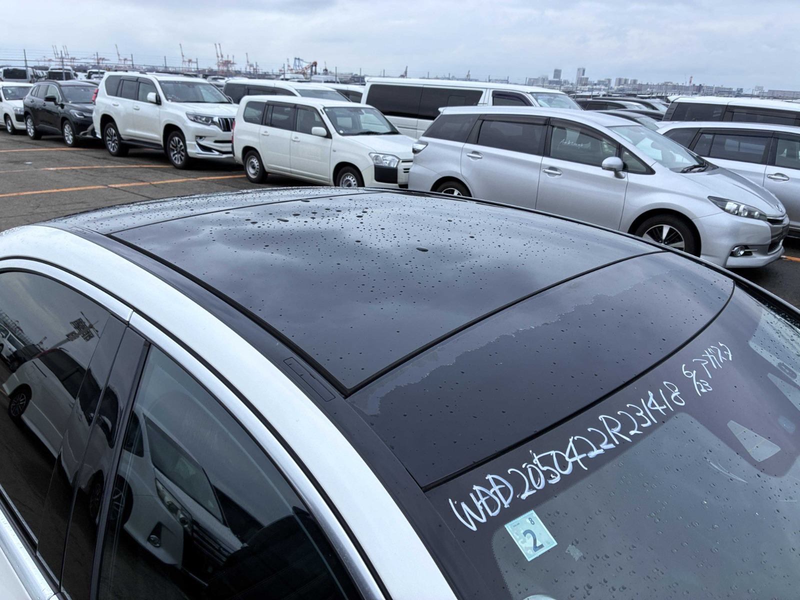 MERCEDES BENZ C-CLASS 4D C200 AVANTGARDE AMG LINE