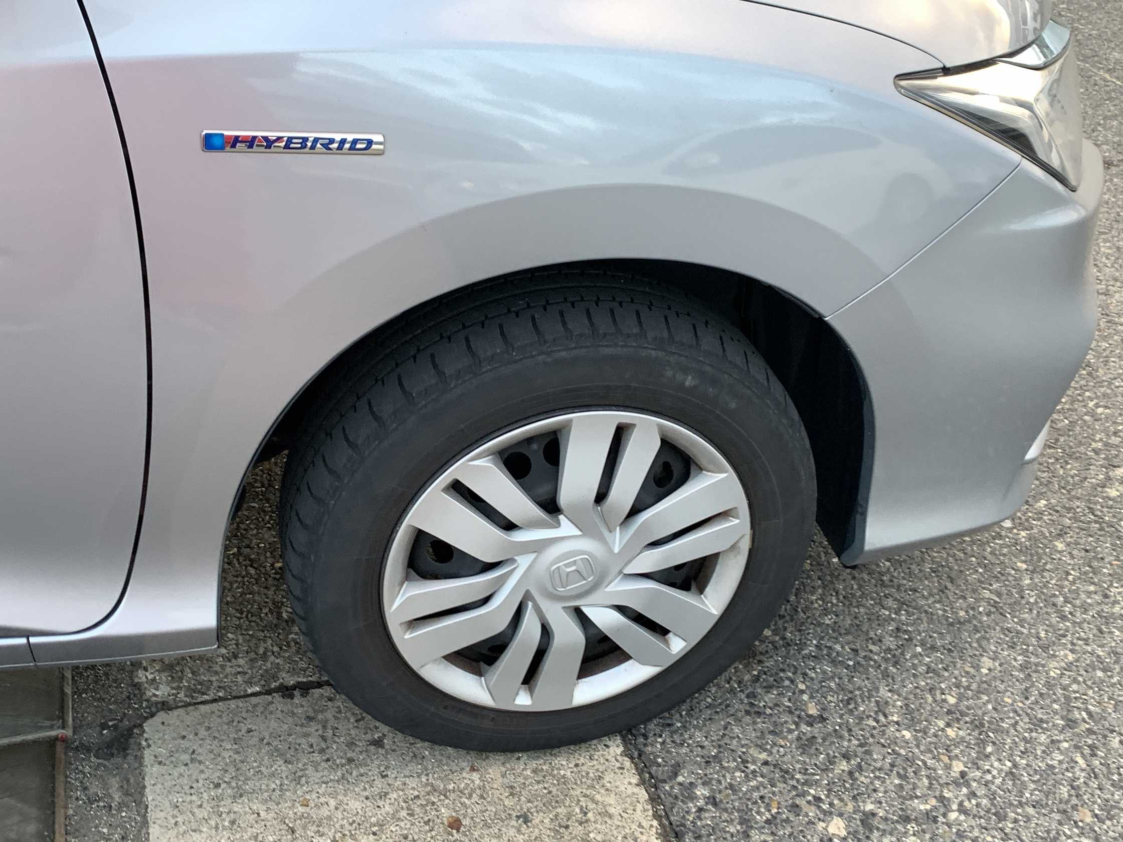 HONDA GRACE HYBRID LX