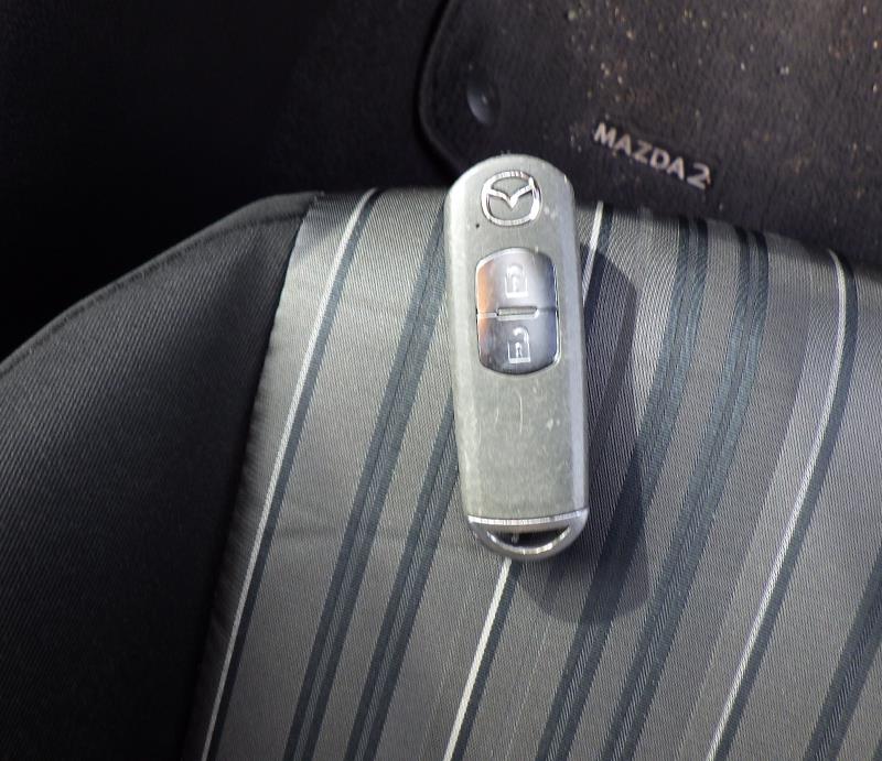 MAZDA MAZDA2