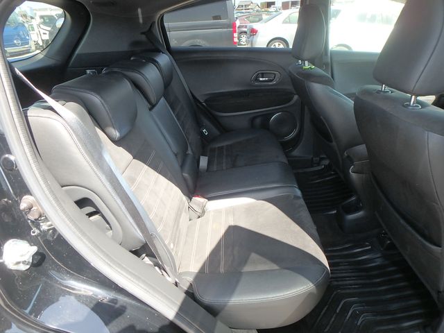 HONDA VEZEL RS. HONDA SENSING