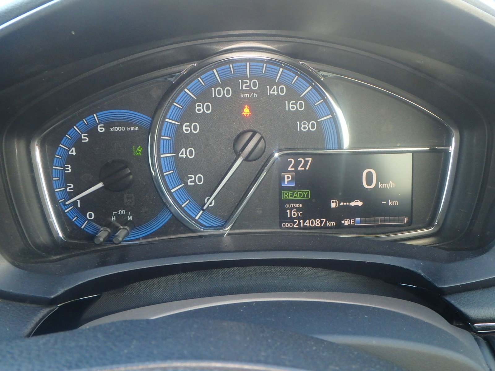 TOYOTA COROLLA FIELDER HYBRID G