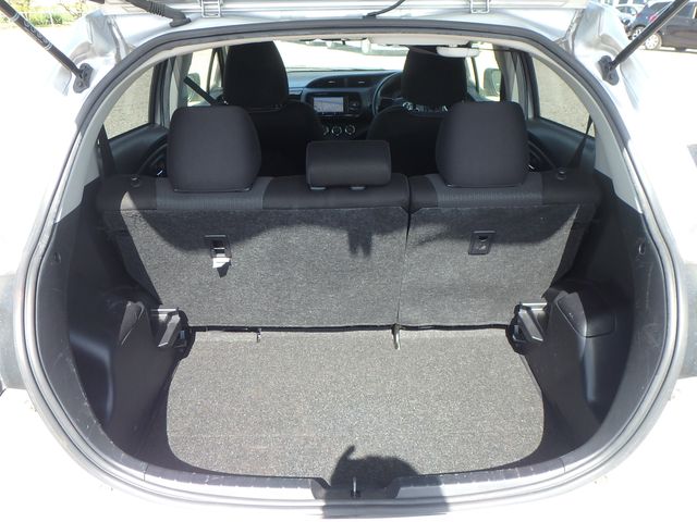 TOYOTA VITZ F SAFETY EDITION III