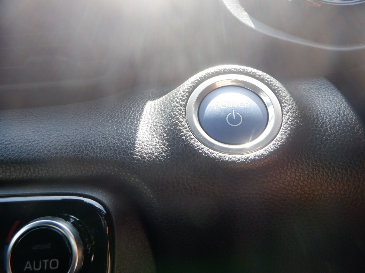 TOYOTA YARIS HYBRID Z