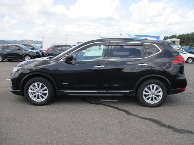 NISSAN  XTRAIL 20XI HYBRID