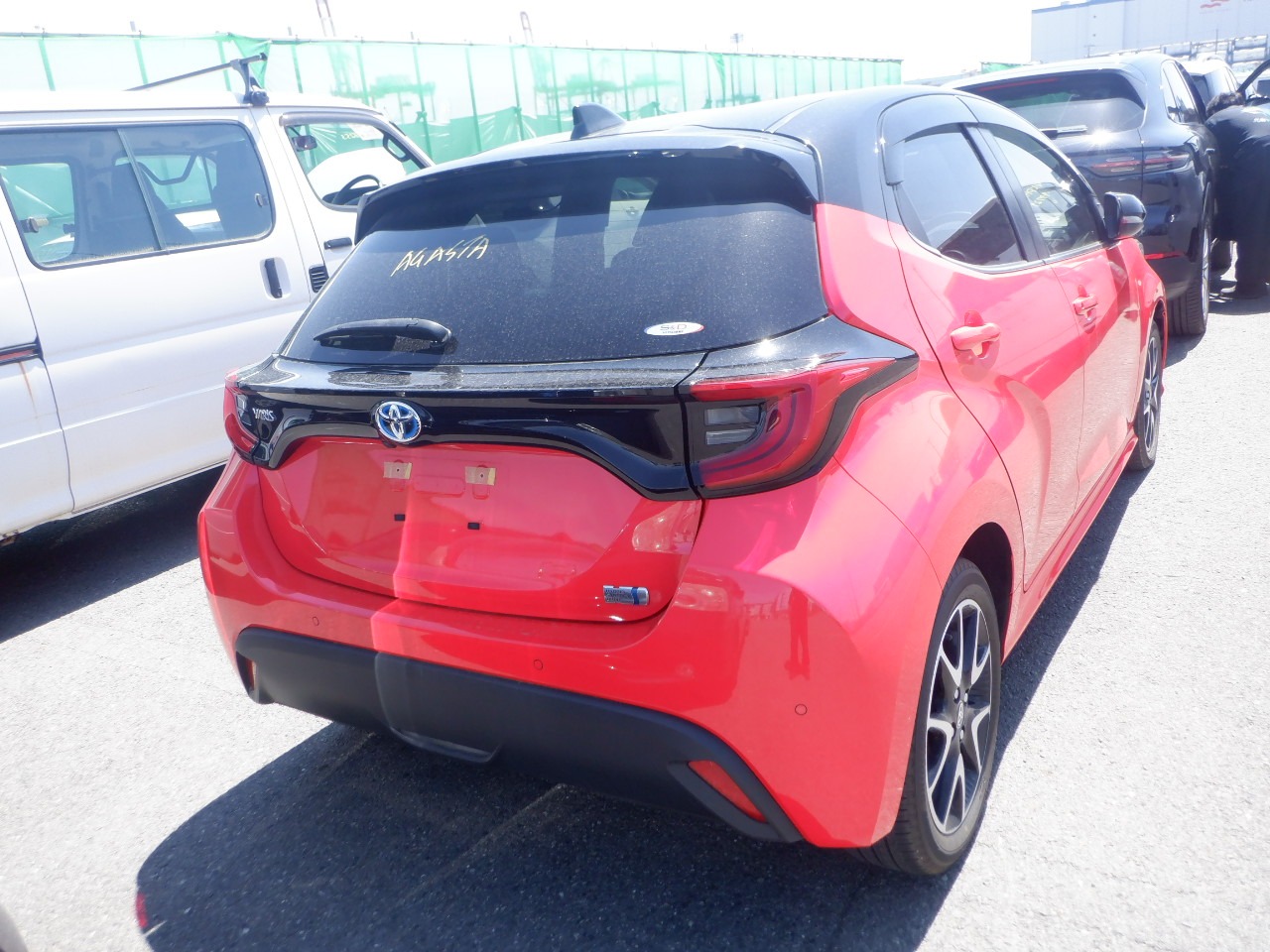 TOYOTA YARIS HYBRID Z