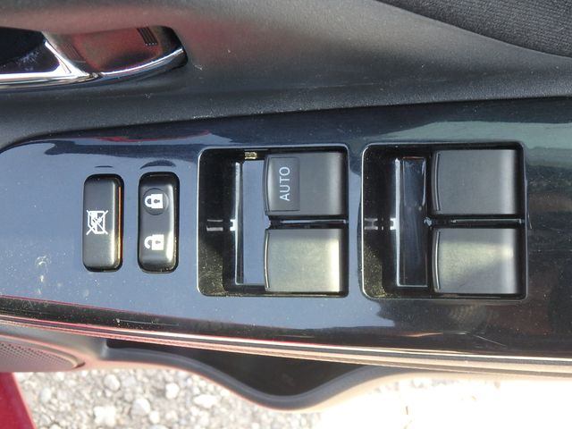 TOYOTA VITZ 5D F SAFETY EDITION III