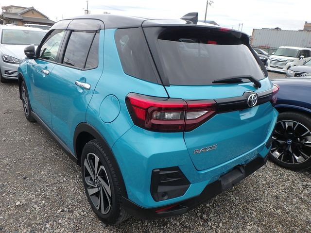 TOYOTA RAIZE Z