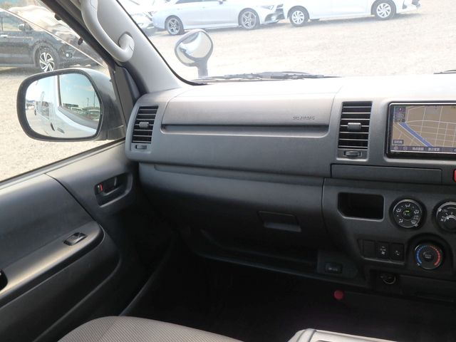 TOYOTA HIACE DXGL PACKAGE