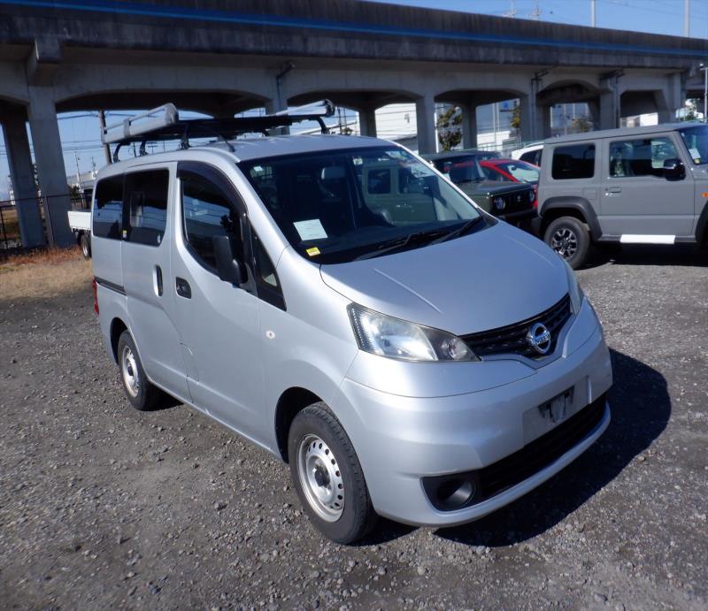 NISSAN VANETTE VAN
